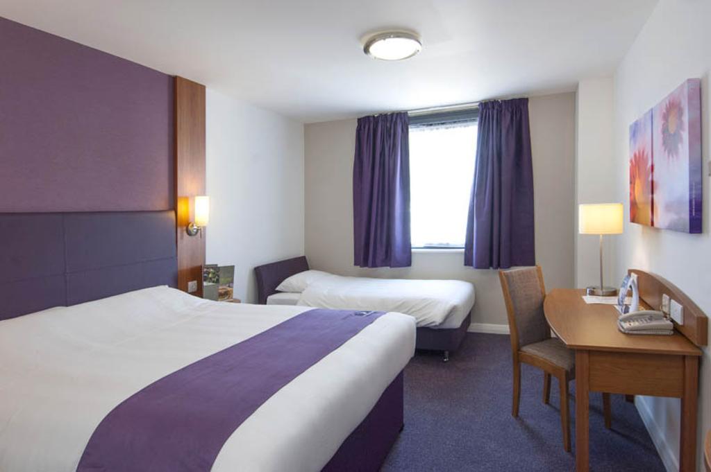 Premier Inn Camberley Quarto foto