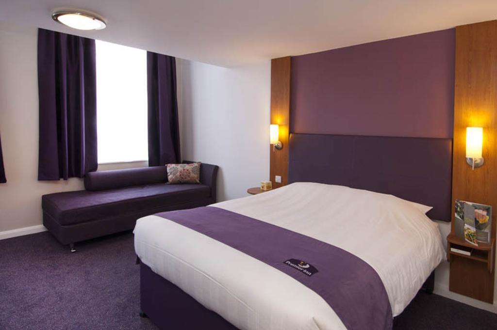 Premier Inn Camberley Quarto foto